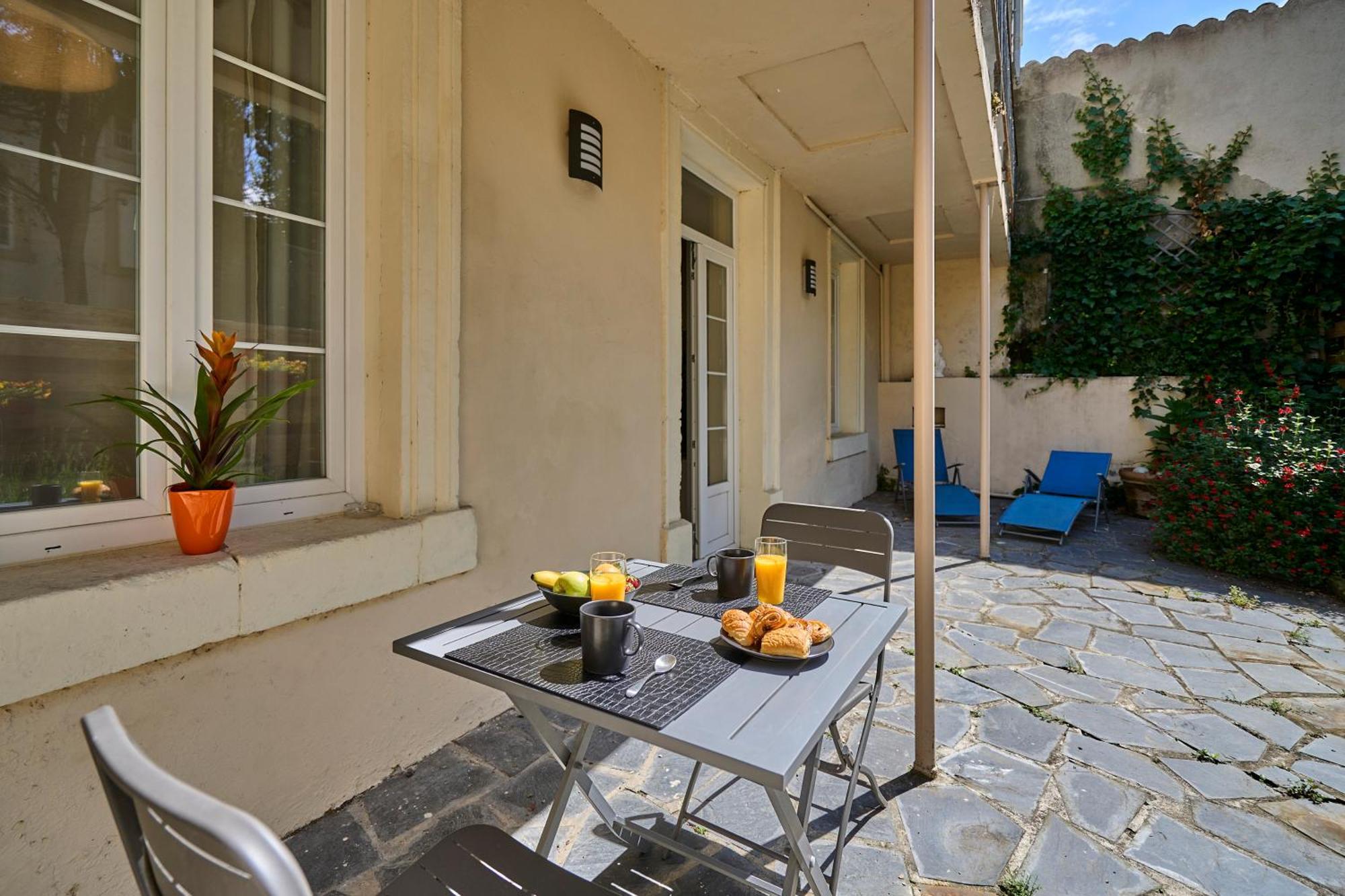 Le Spa Dionysos - Jacuzzi - Terrasse Carcassonne Exterior foto